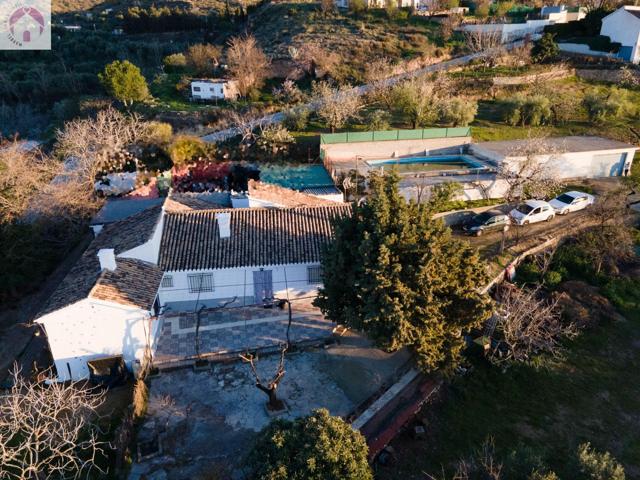 CORTIJO CON AMPLIA PISCINA photo 0
