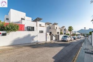ESPECTACULAR CHALET EN VENTA EN ALBOLOTE photo 0