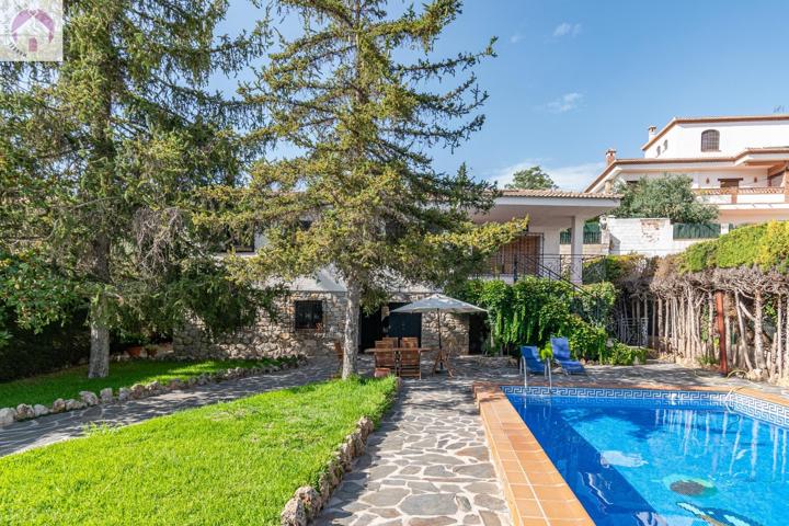 Preciosa casa con piscina privada en Urbanización Molino Alto photo 0