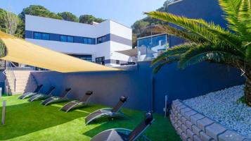Villa PREMIUM en Lloret de Mar con Licencia Turística photo 0