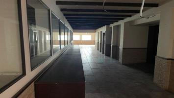 NAVE INDUSTRIAL EN VENTA EN BADALONA, BARCELONA photo 0