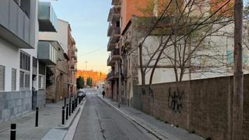 SUELO EN VENTA EN FIGUERES, GIRONA photo 0