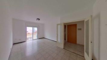 PISO OCUPADO EN VENTA EN BLANES (GIRONA) photo 0