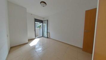 Piso en venta en Salt, Gerona photo 0