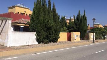 Chalet independiente en venta en Sanlúcar de Barrameda, Cádiz photo 0