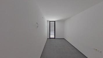 PISO PARA INVERSORES EN VENTA EN GIRONA photo 0