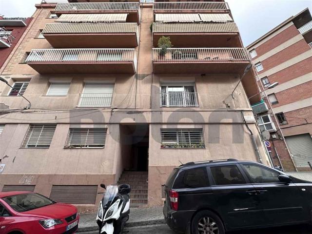 VIVIENDA EN VENTA EN MATARÓ (BARCELONA) &quot;OKUPADO-NO VISITABLE&quot; photo 0