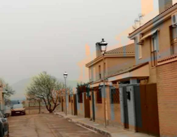 Chalet adosado en venta en Ajofrín (Toledo) photo 0