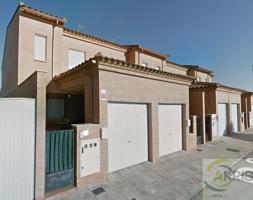 Casa en venta en Cabañas de Yepes (Toledo) photo 0