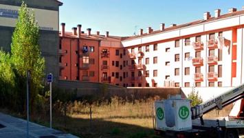 Terreno urbanizable en venta en Medina de Pomar, Burgos photo 0