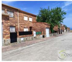 Chalet adosado en venta en El Casar de Escalona (Toledo) photo 0