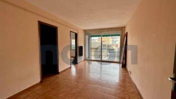 PISO EN VENTA EN SALT (GIRONA) &quot;OKUPADO-NO VISITABLE&quot; photo 0