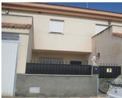 Chalet en venta en Manzaneque, Toledo photo 0