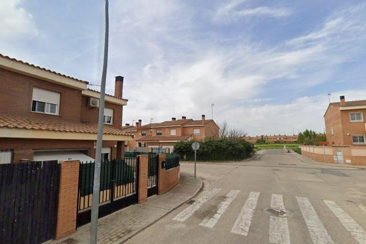 ADOSADO EN VENTA EN BARCIENCE (TOLEDO) photo 0