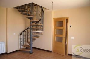 Piso en venta en Torrijos (Toledo) photo 0