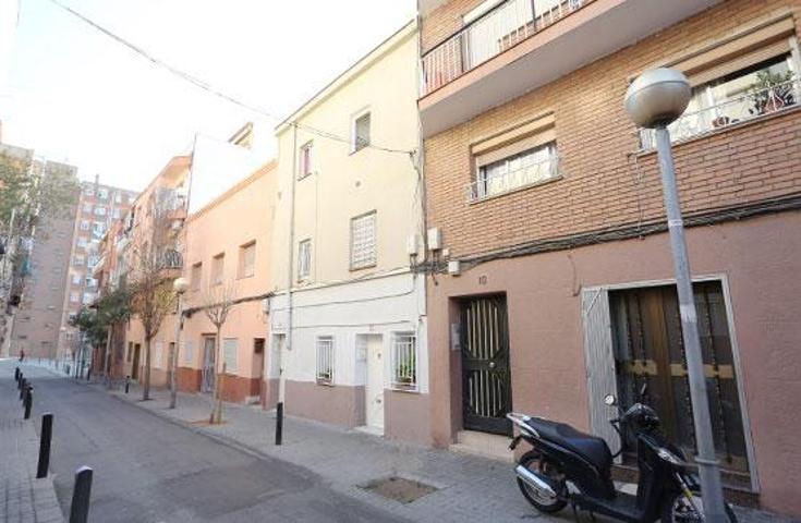 Piso en venta en Badalona (Barcelona) ALQUILADO photo 0