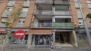 PISO EN VENTA ( OCUPADO ) EN SALT, GIRONA photo 0