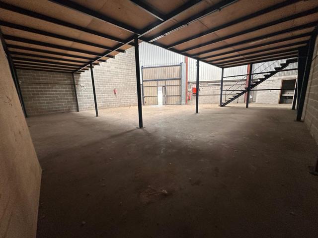 NAVE INDUSTRIAL EN VENTA EN MALGRAT DE MAR, BCN photo 0