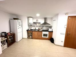 Piso con reforma en blanes photo 0