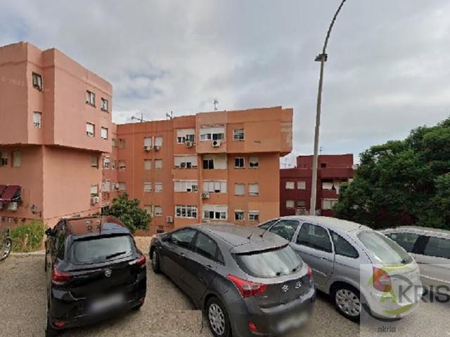 PISO EN VENTA EN ALGECIRAS, CÁDIZ photo 0