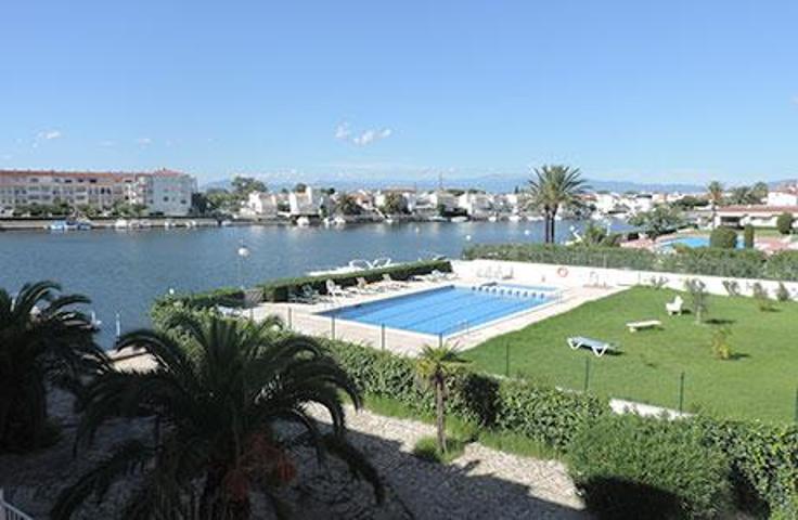 Piso en venta en CASTELLÓ D&#x27;EMPÚRIES de 50 m2 photo 0