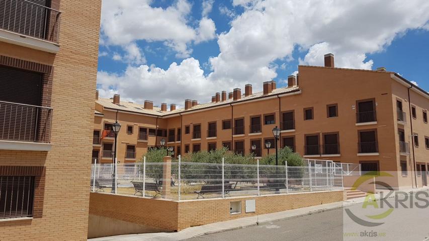 PISO EN VENTA EN ALAMEDA DE LA SAGRA (TOLEDO) - (ALQUILADO) photo 0