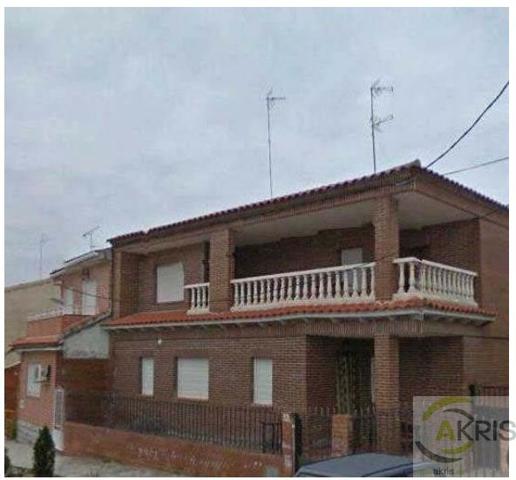 CASA EN VENTA EN MONTEARAGÓN (TOLEDO) - (ALQUILADA) photo 0