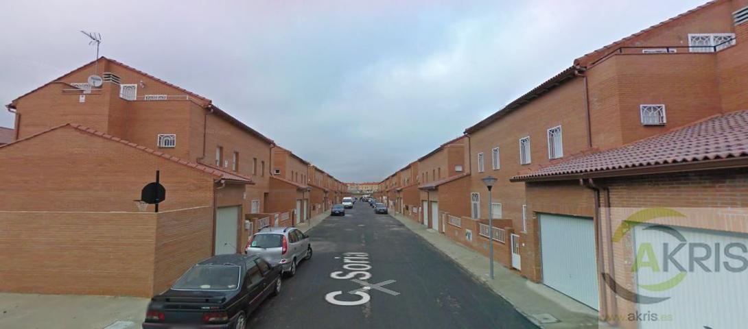 CASA EN VENTA EN CHOZAS DE CANALES (TOLEDO) - (ALQUILADA) photo 0