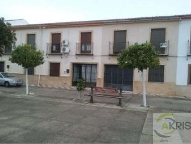 CHALET ADOSADO EN VENTA EN FUENTE PALMERA (CÓRDOBA) - ALQUILADO photo 0