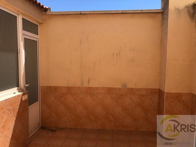 CASA EN VENTA EN TORRENUEVA (CIUDAD REAL) - OCUPADA photo 0