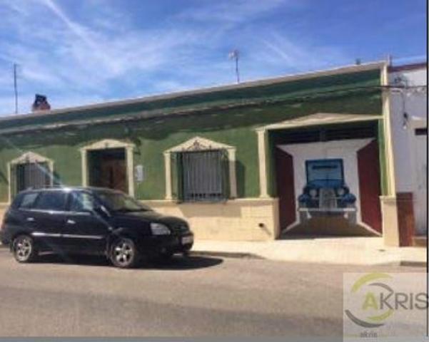 CASA EN VENTA EN TOMELLOSO (CIUDAD REAL) - (ALQUILADA) photo 0