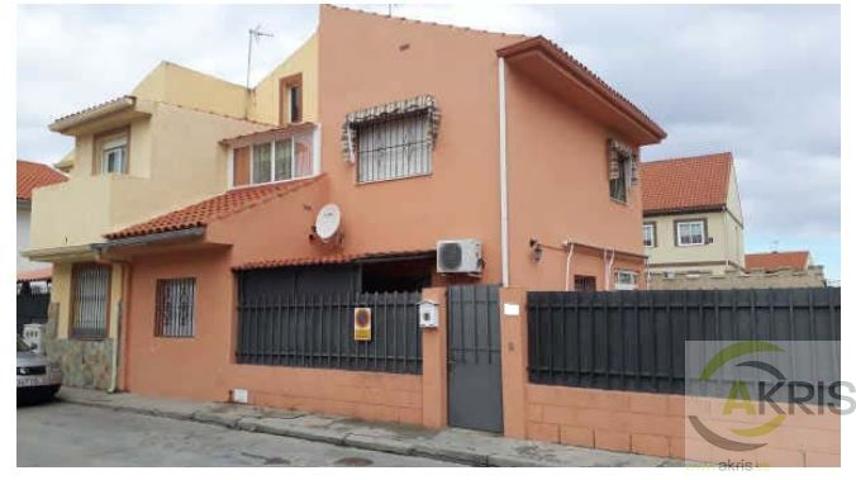 CASA EN VENTA EN LAS VENTAS DE RETAMOSA (TOLEDO) - (ALQUILADA) photo 0