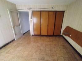 CHALET ADOSADO EN OLOT photo 0