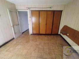 CHALET ADOSADO EN OLOT photo 0