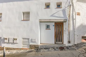 Casa en Venta en Cadaqués, Gerona photo 0