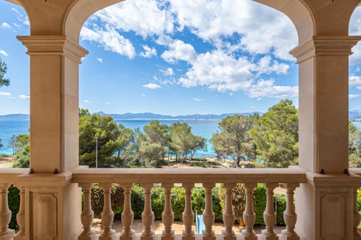 Villa a primera línea de mar con piscina, ascensor y parking en Son Verí Nou photo 0
