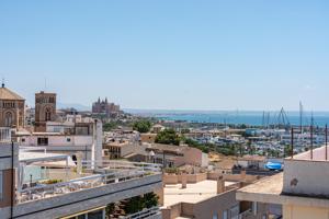 Ático dúplex en Palma con vistas panorámicas al mar y la catedral photo 0