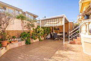 Planta baja de 3 dormitorios, gran terraza y parking en Son Ferrer photo 0