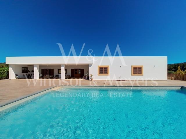 Villa En venta en Sant Joan De Labritja photo 0