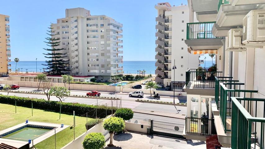 FANTÁSTICO PISO A MUY POCOS PASOS DEL MAR EN TORREBLANCA - FUENGIROLA photo 0