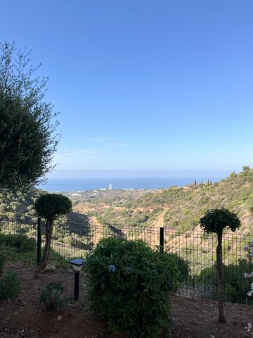 ESTUPENDO PISO EN URBANIZACIÓN DE LUJO CON ESPECTACULARES VISTAS AL MAR photo 0