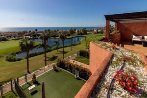 Casares, Doña Julia Golf, ático con gran terraza e increíbles vistas photo 0