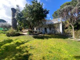 Villa En venta en Villa del Prado photo 0