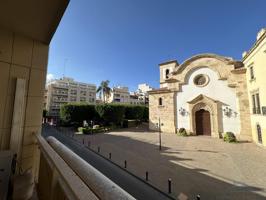 Piso En venta en Centro, Almería photo 0