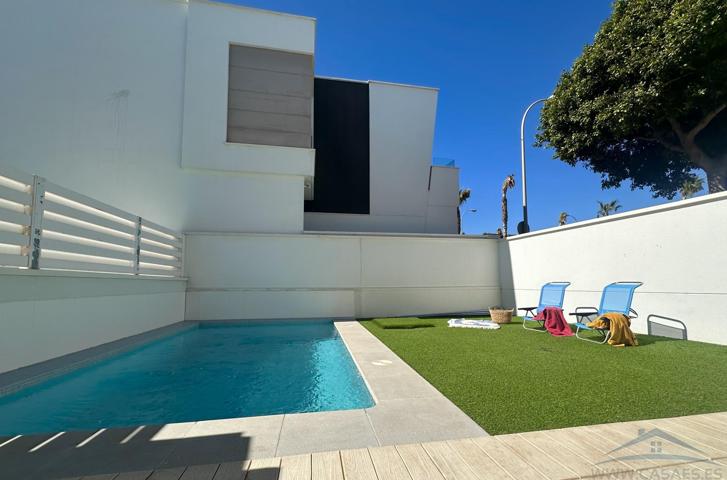 Casa De Campo En venta en Villablanca-Torrecárdenas, Almería photo 0