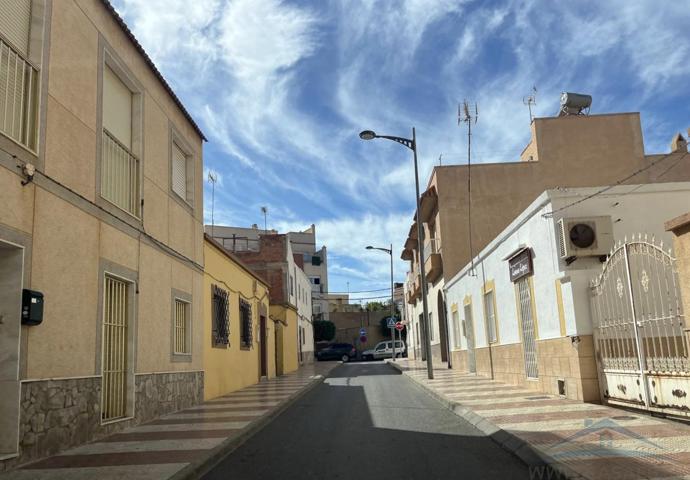 Casa En venta en Roquetas De Mar, Roquetas De Mar photo 0