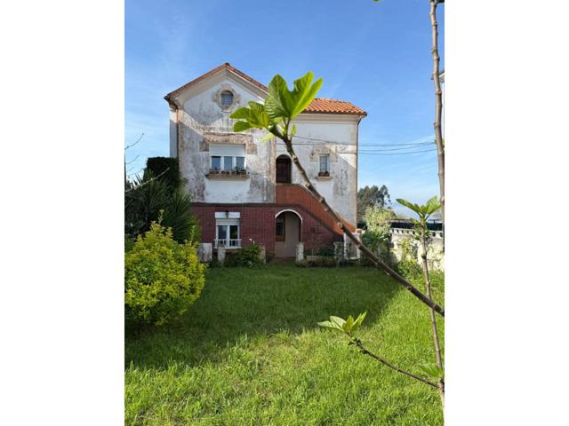 Chalet unifamiliar en venta en Ciudad-Naranco-Vallobín(33012) photo 0