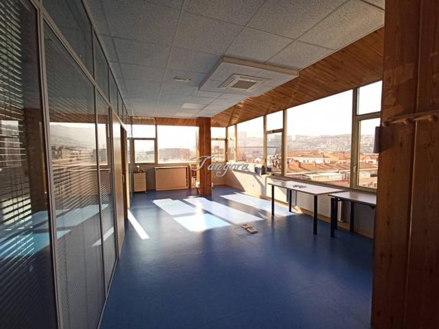 Preciosa y súper soleada oficina en Deusto con parcela de acceso directo. photo 0