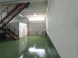 Nave en alquiler con oficinas en el polígono Ugaldeguren (Derio). photo 0