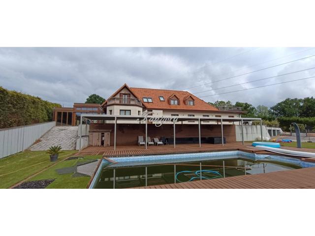 Maravilloso chalet independiente en Mungia. photo 0